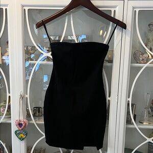 Elegant Black Strapless Dress